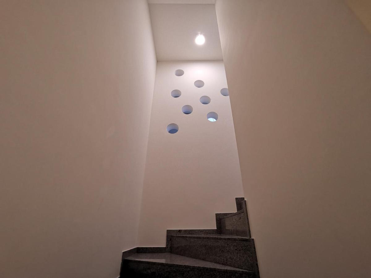 Experience The Loft! Loft 18, Downtown, Near The Lake Free Parking Available Лугано Экстерьер фото